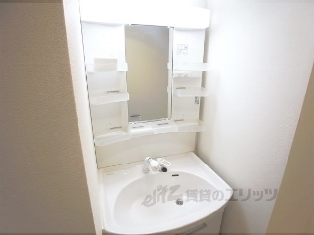 洗面設備　独立洗面台