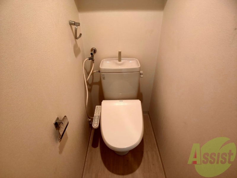 トイレ　トイレです。ウォシュレット付を探している方、おすすめです。