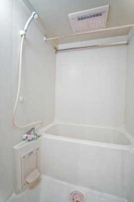 バス・シャワールーム　同タイプのお写真です