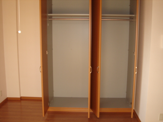収納　クローゼット