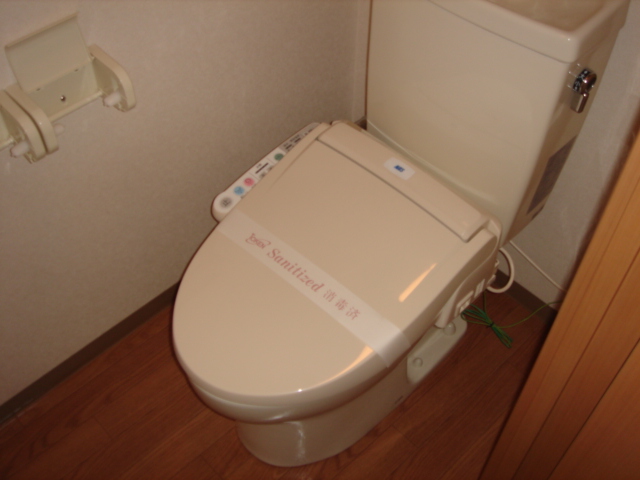 トイレ　シャワー付トイレ