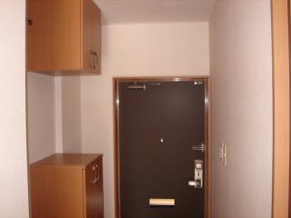 玄関　下駄箱