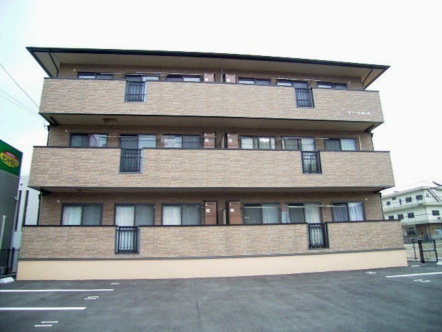 建物外観　2006年2月撮影