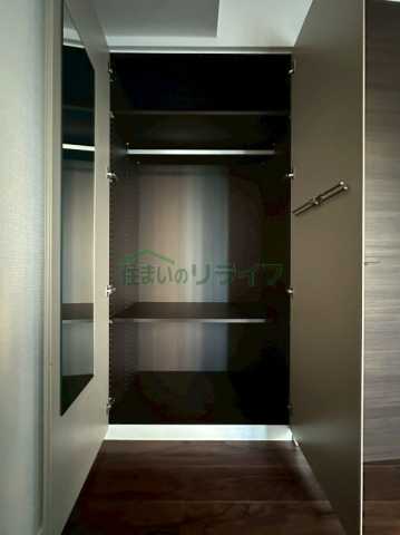 収納　プレミスト麹町