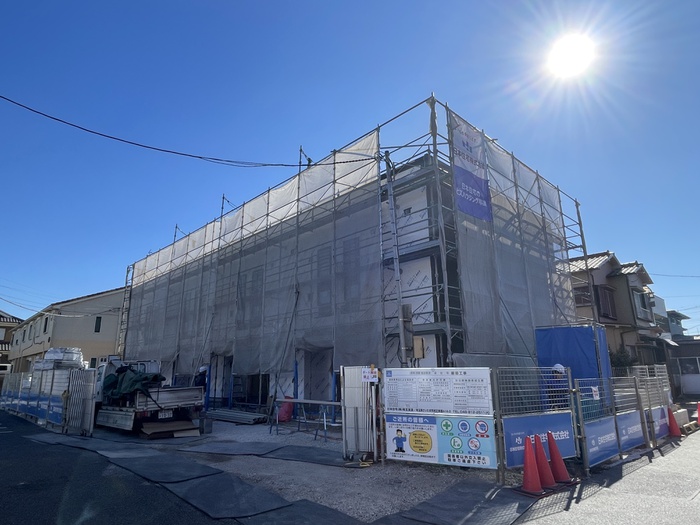 建物外観　建築中