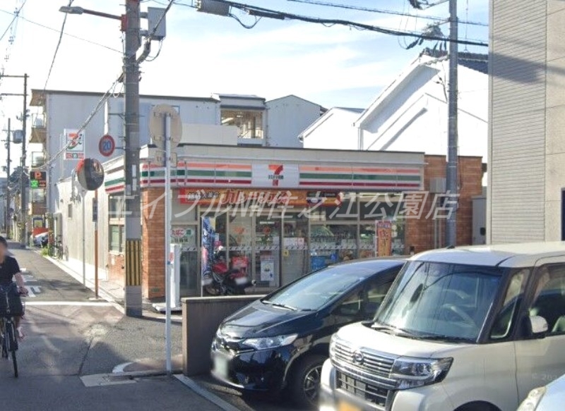 コンビニ　セブンイレブン大阪安立2丁目店（コンビニ）まで451m