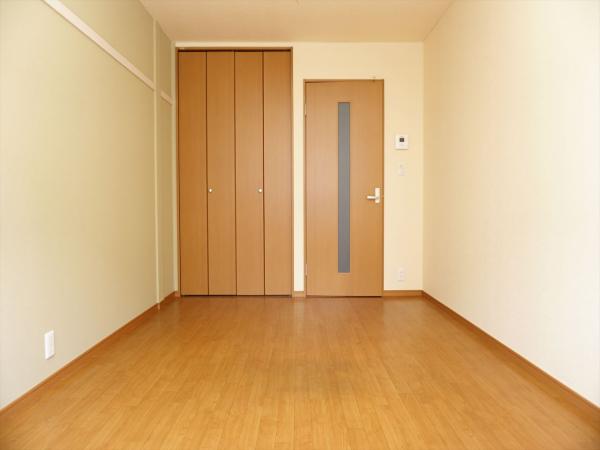 居室・リビング　内装