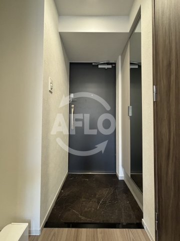 玄関　プレサンス野江内代ペルティエ　玄関