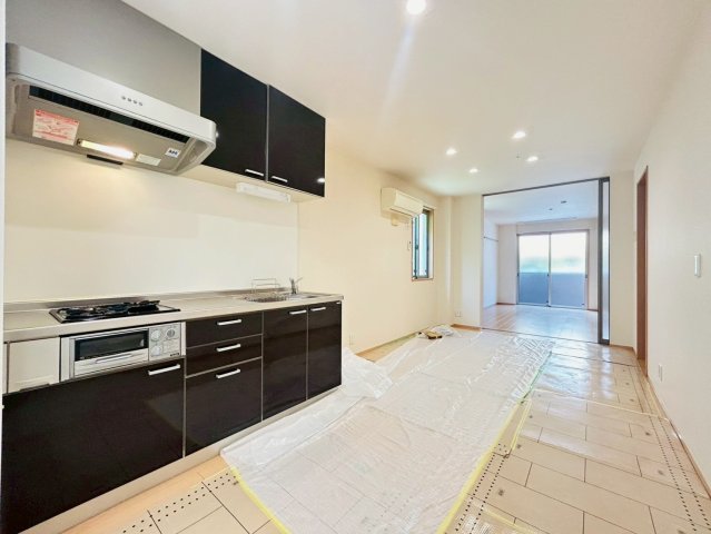 居室・リビング　同マンション別部屋　参考写真