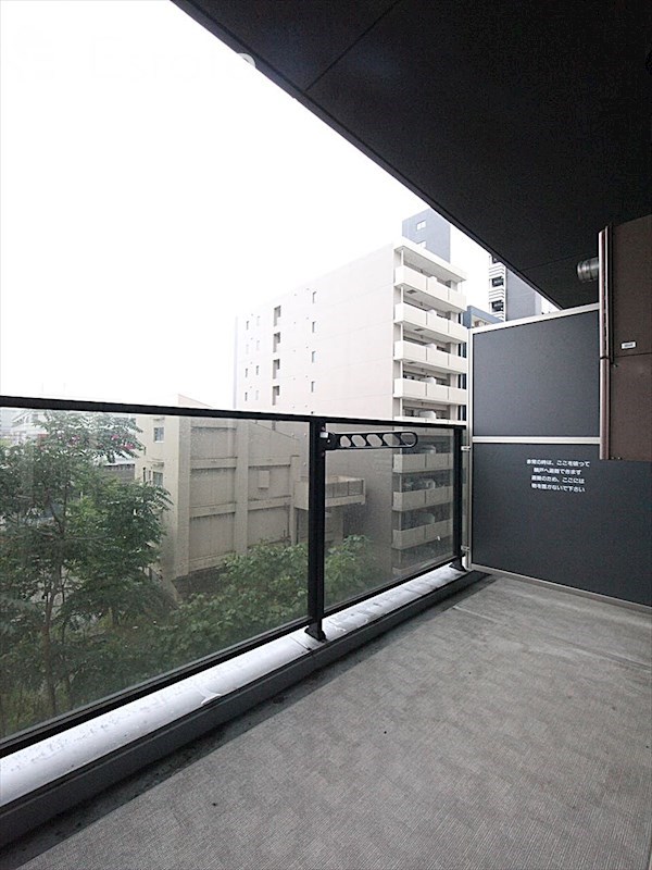 バルコニー　バルコニー