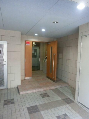 エントランス　☆きれいなエントランス☆