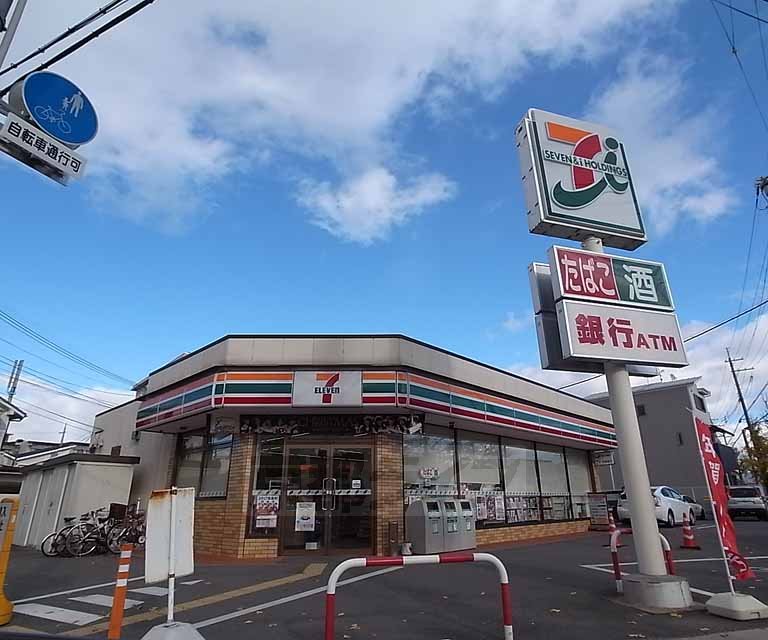 コンビニ　セブンイレブン京都下津林水掛町店（コンビニ）まで500m