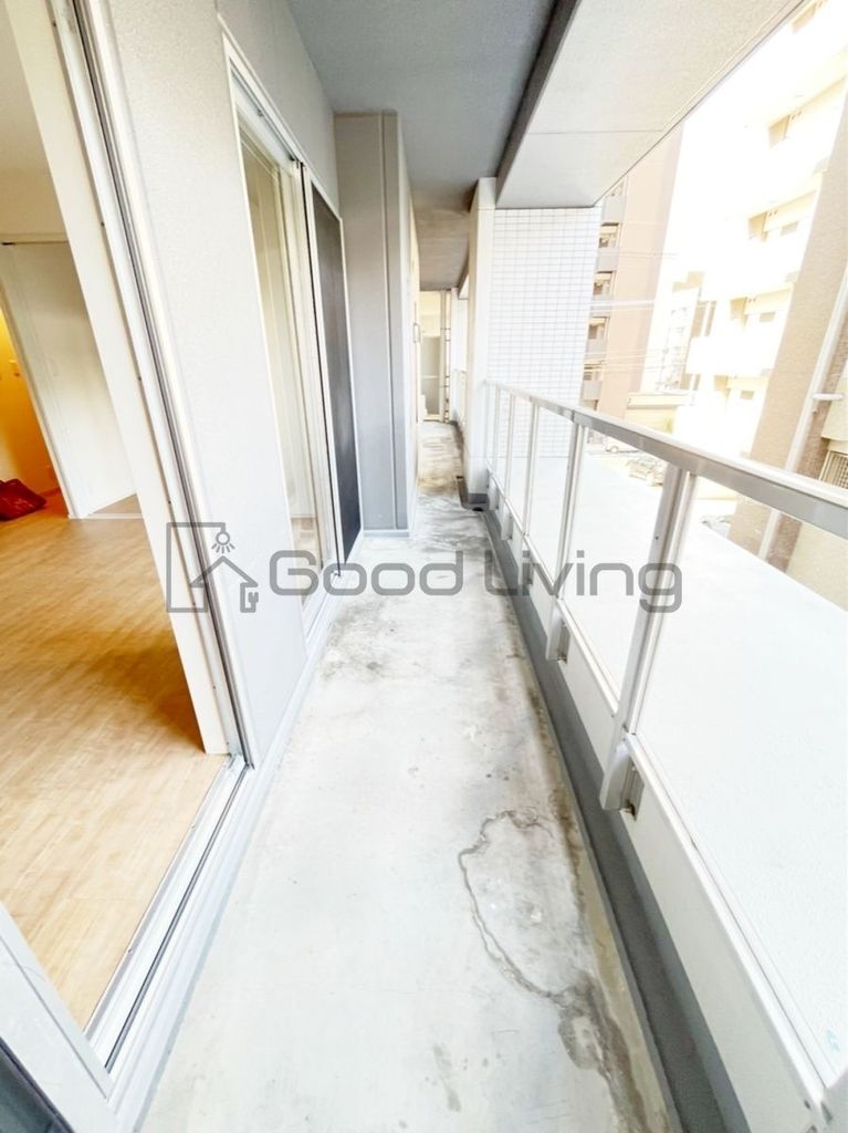 バルコニー　洗濯って気持ちいいですね