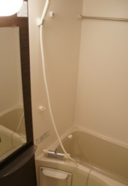 バス・シャワールーム　バスルーム