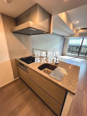 キッチン　※別部屋の写真です