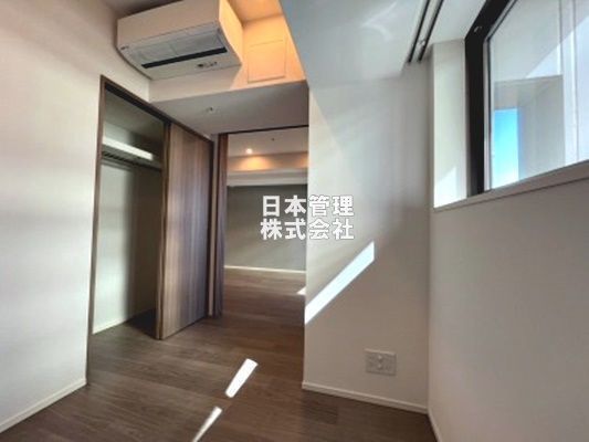 収納　※別部屋の写真です