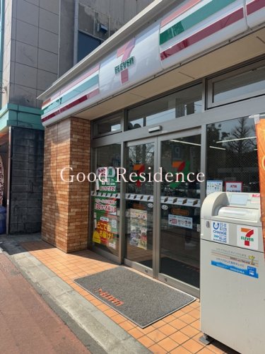 コンビニ　セブン-イレブン 横浜弘明寺駅前店（コンビニ）まで258m