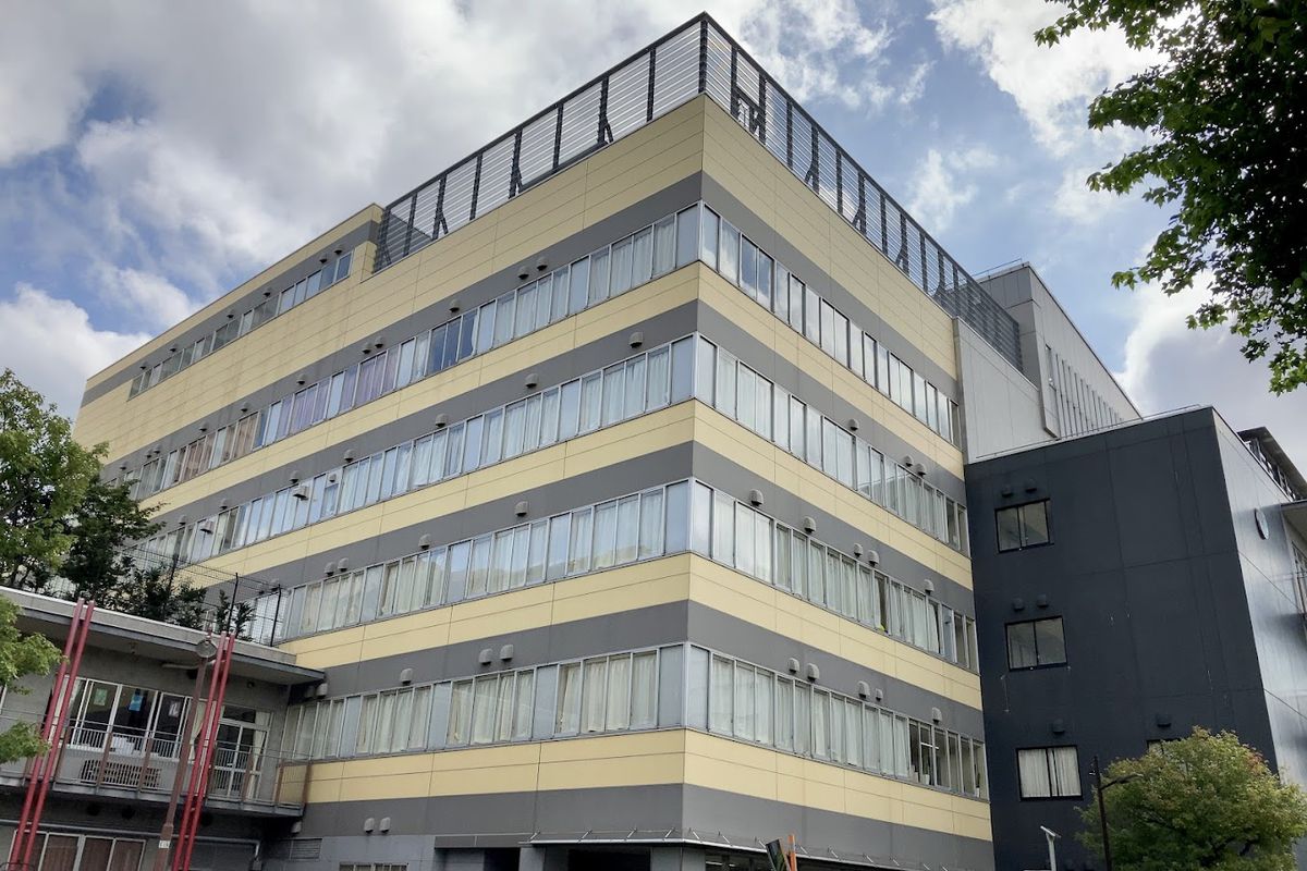 中学校　荏原平塚中学校（中学校）まで384m