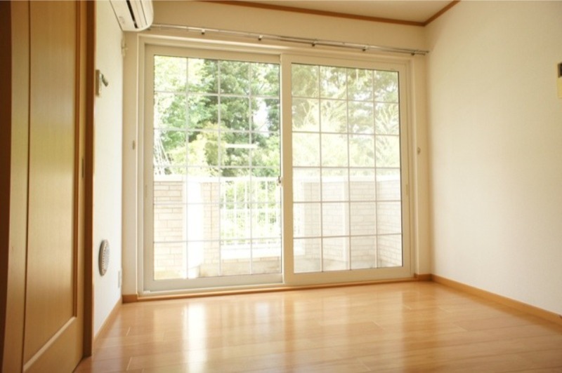 居室・リビング　図面と現状に相違がある場合には現状を優先