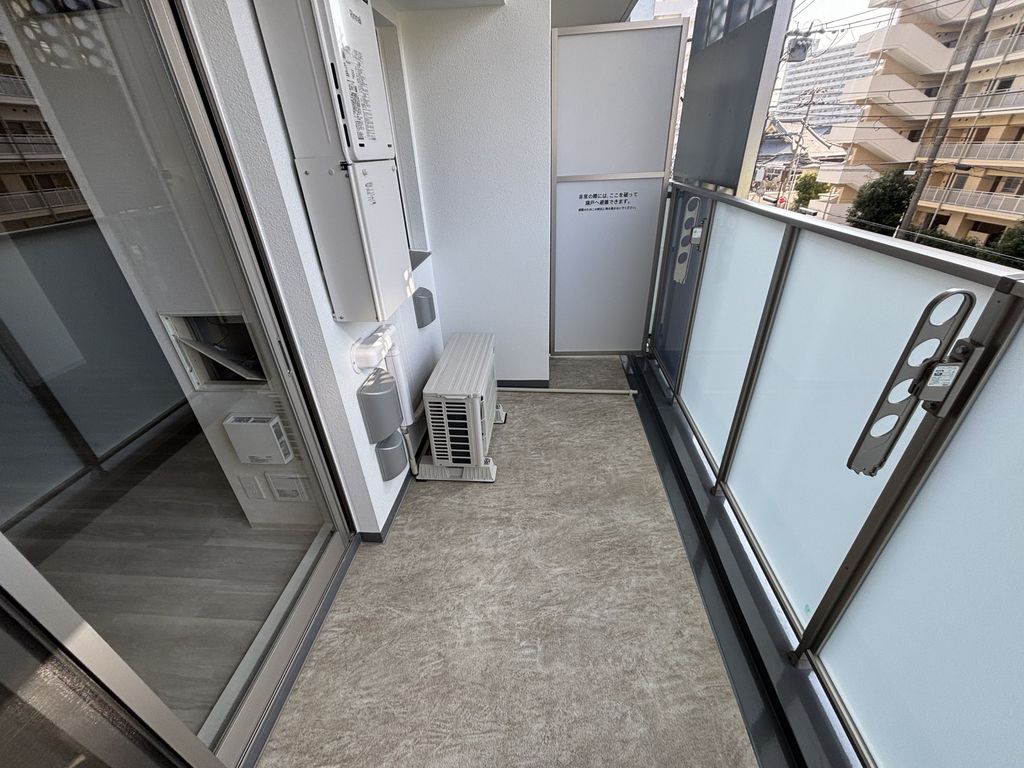 バルコニー　バルコニー