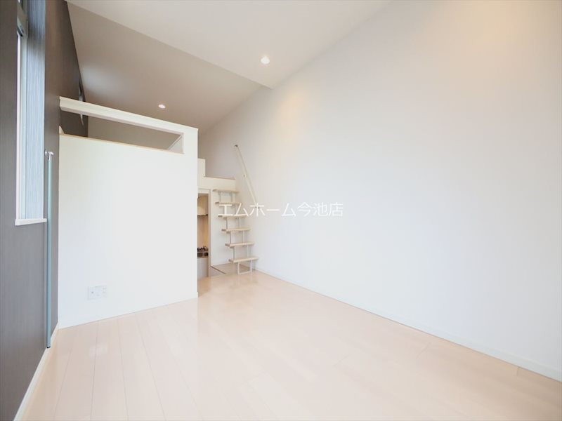 居室・リビング　洋室6.0帖　エアコン付　バルコニーに面しています同仕様写真