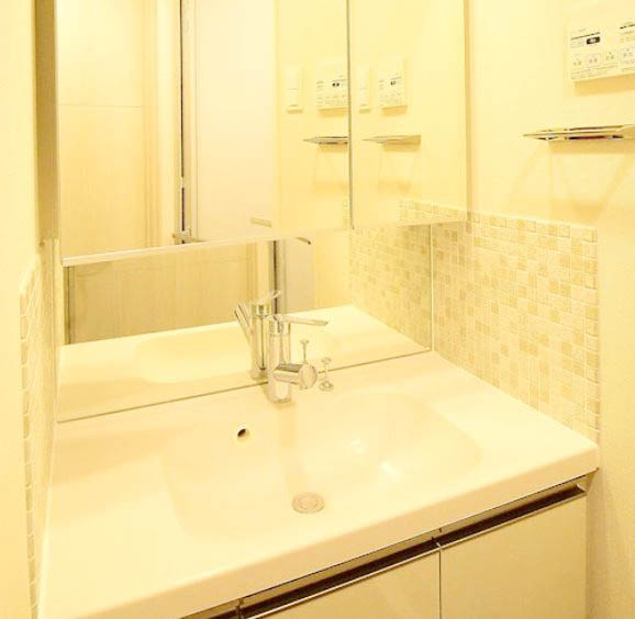 洗面設備　★収納付き、独立洗面台★