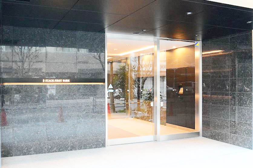 エントランス　★分譲マンションならではの、高級感あるエントランス★