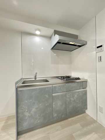 キッチン　同物件別号室