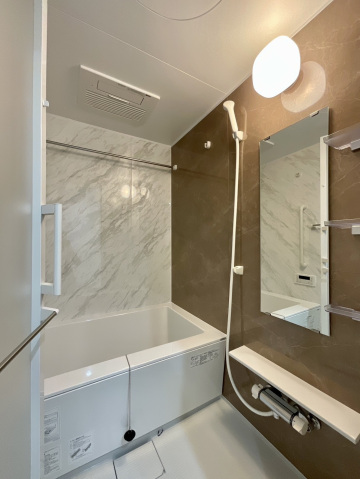 バス・シャワールーム　同物件別号室