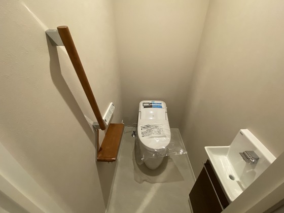 トイレ　※別号室のお写真です