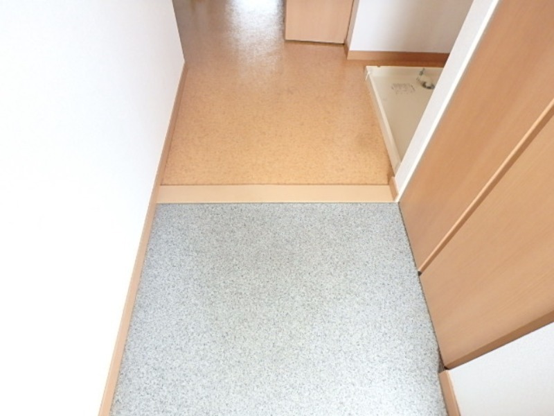 玄関　図面と現状に相違がある場合には現状を優先