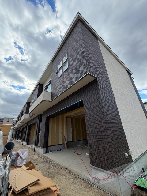 建物外観　新築ガレージハウス