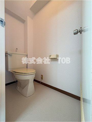 トイレ　※別号室参考写真※