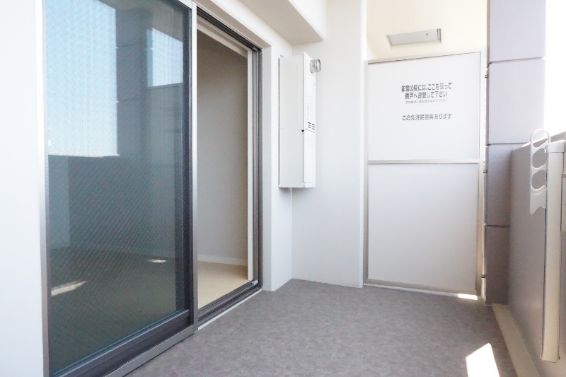 バルコニー　別号室