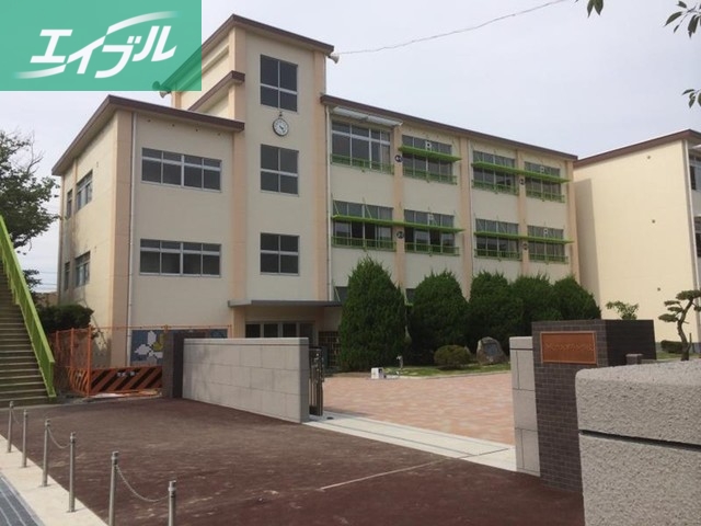 小学校　万寿小学校（小学校）まで1900m