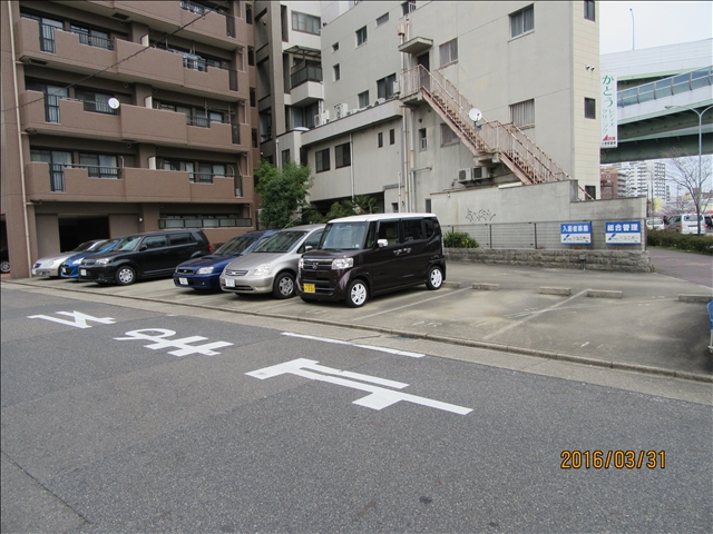 駐車場　駐車場です
