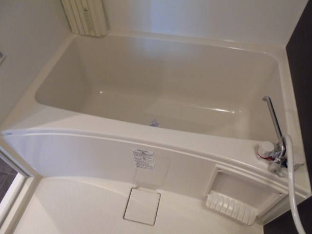 バス・シャワールーム　お風呂で日々の疲れを落としましょう