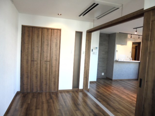 その他部屋・スペース　使い勝手のいい寝室です