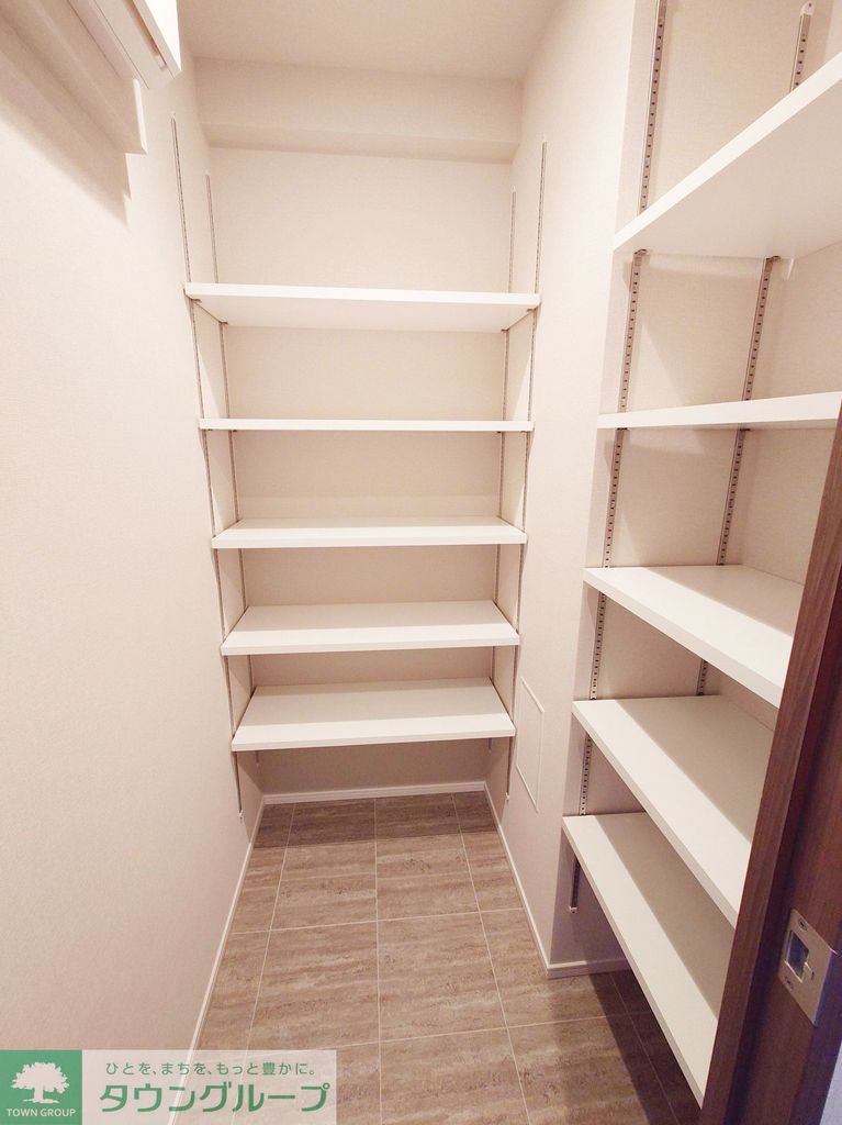 収納　※同間取りのお部屋です。階数によって色合いが異なります。