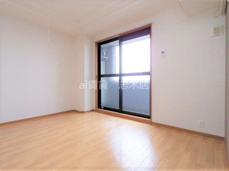 居室・リビング　※別号室写真