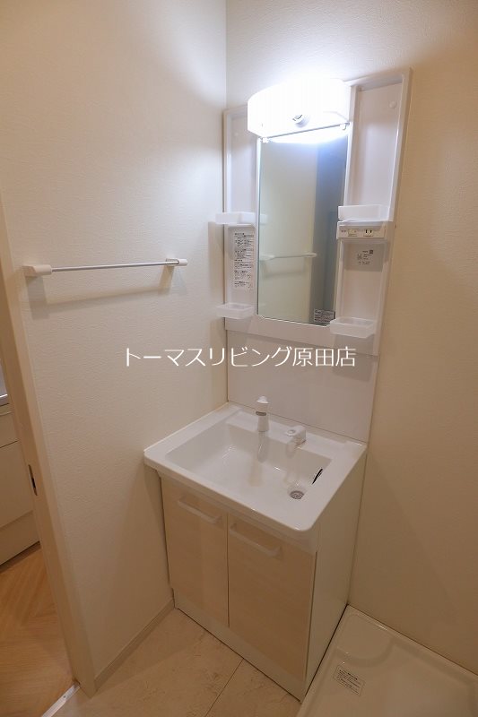 洗面設備　102号室写真