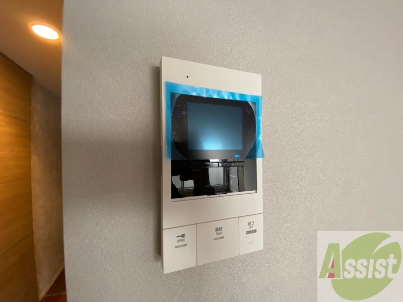 セキュリティ　ＴＶモニター付インターホンです。来客者の顔が見えるので安心！