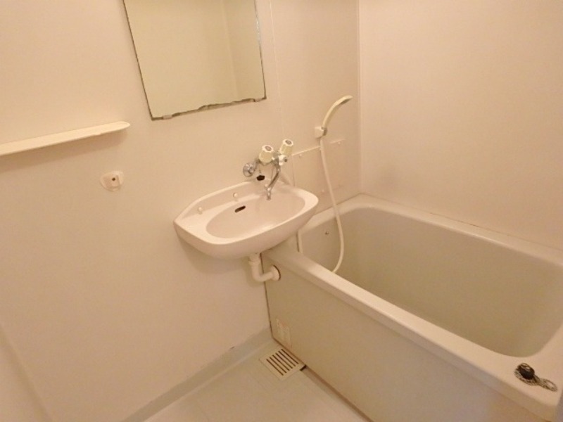 洗面設備　図面と現状に相違がある場合には現状を優先