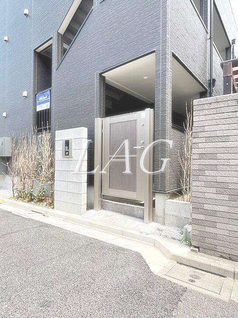 エントランス　門扉です。