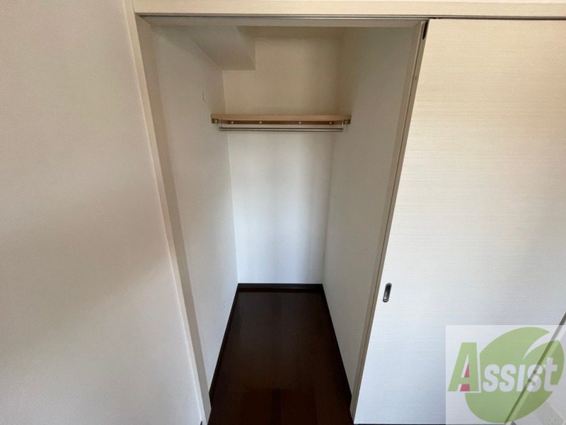 収納　クローゼットがありました。お洋服や荷物はここへ