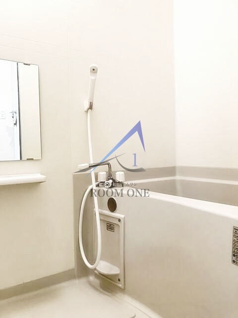 バス・シャワールーム　お風呂です。