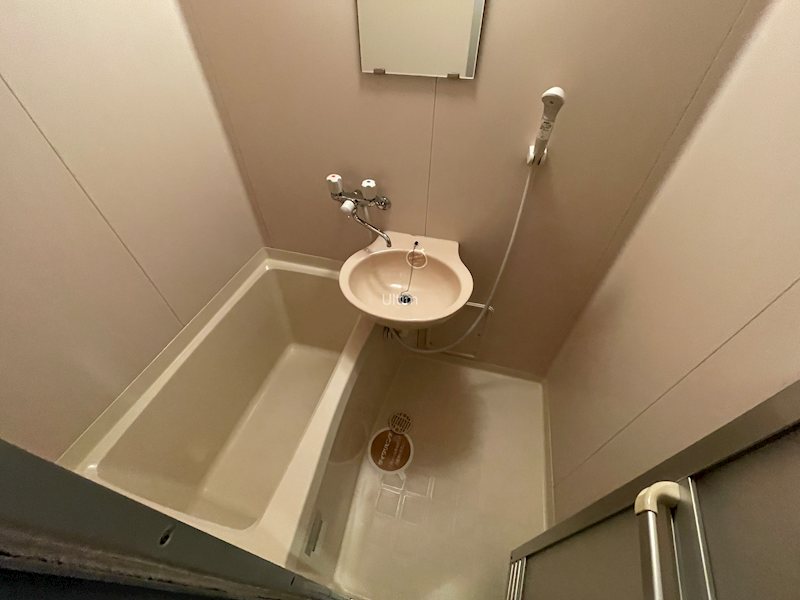 バス・シャワールーム　※別のお部屋のお写真です。御参考までに。