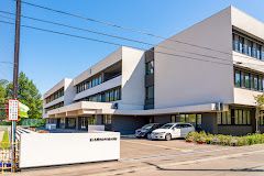 小学校　札幌市立中の島小学校（小学校）まで689m