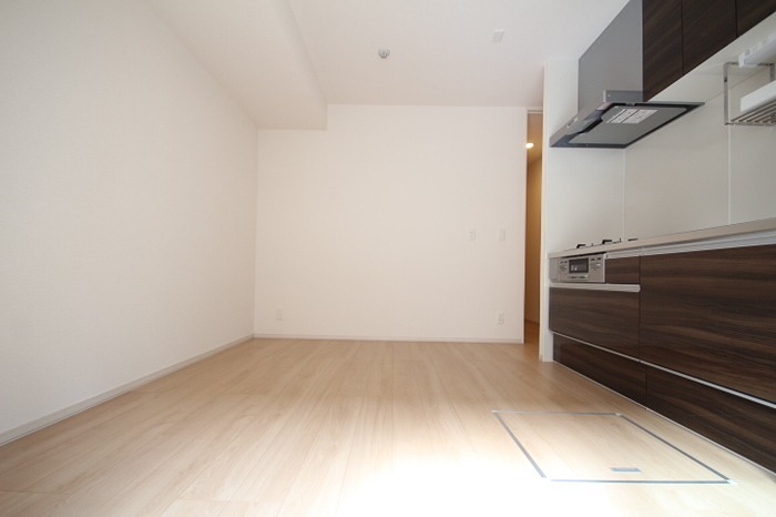 居室・リビング　8.24帖のリビング♪南向きの明るいお部屋です