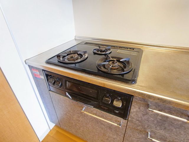 キッチン　♪ガス３口グリル付き♪
